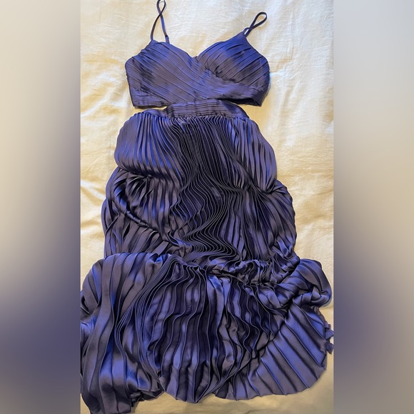 Got the Glam Navy Blue Pleated Cutout Maxi Dress - Picture 3 of 6